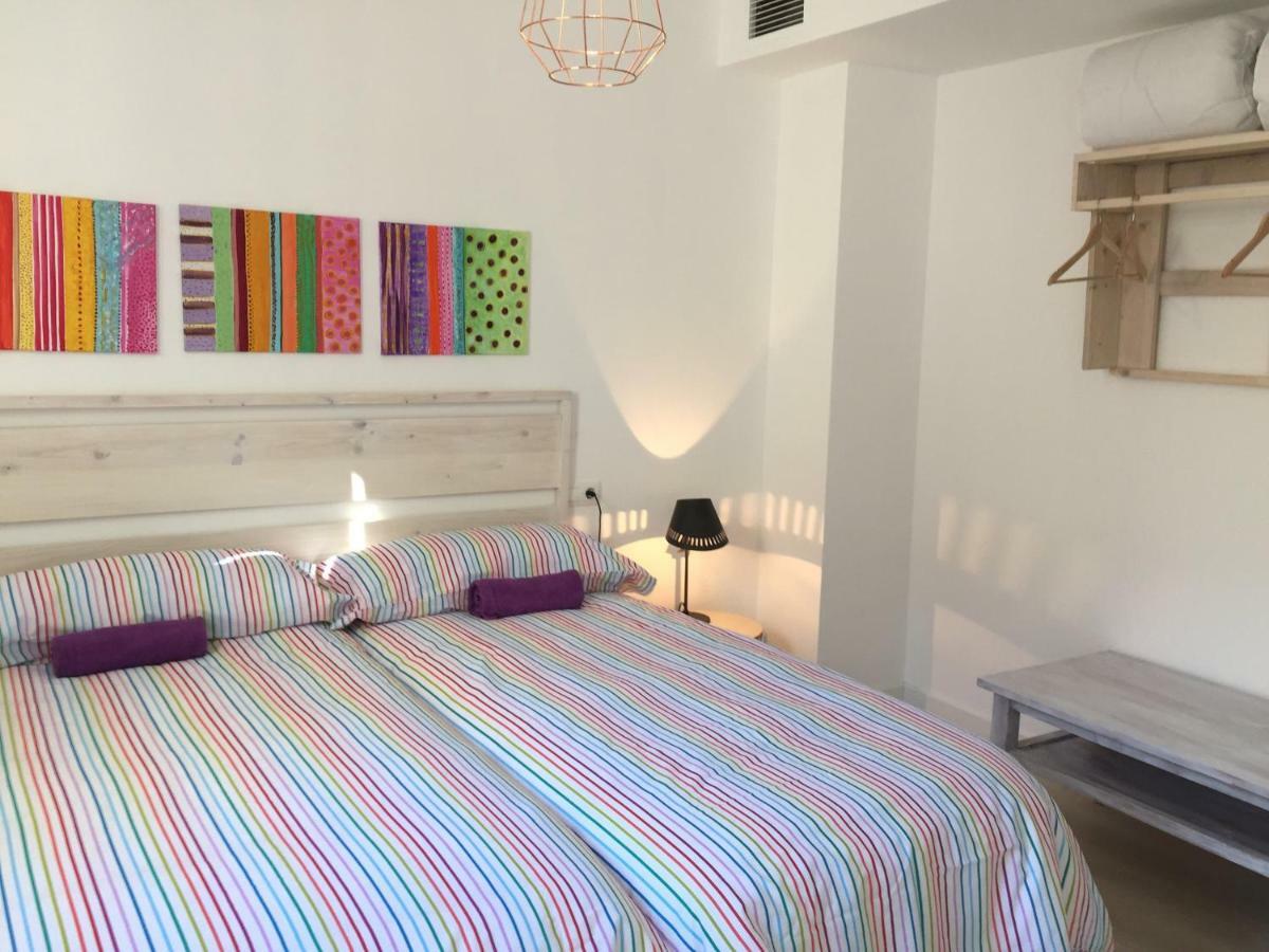 Center 2 Bedrooms